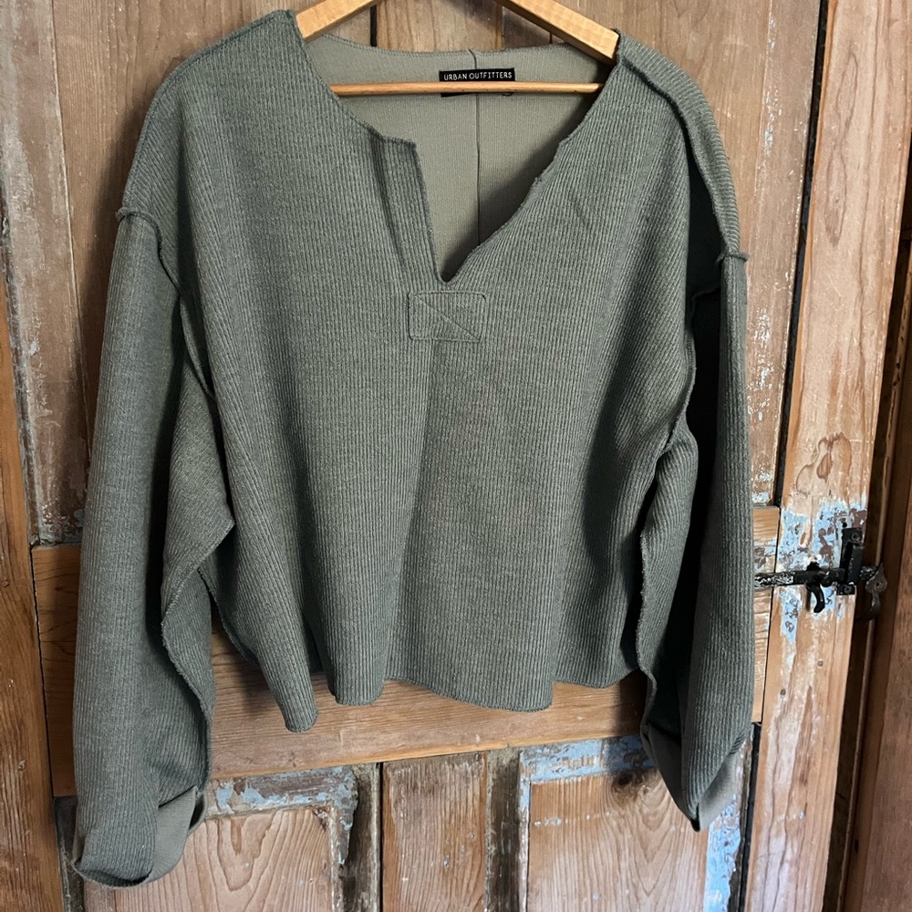 Urban outfitters beachy sweater